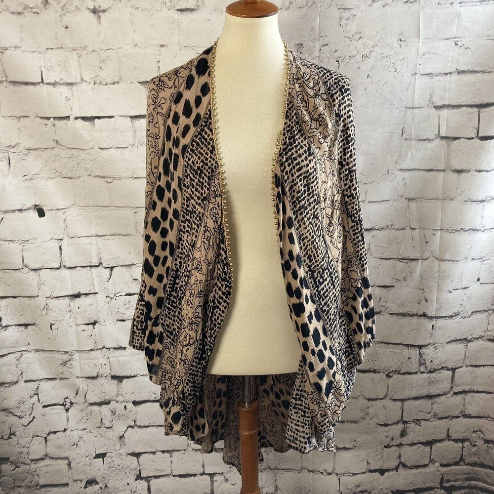 Z & L Crochet Knit Animal‎ Print Cardigan Embroidered back One Size